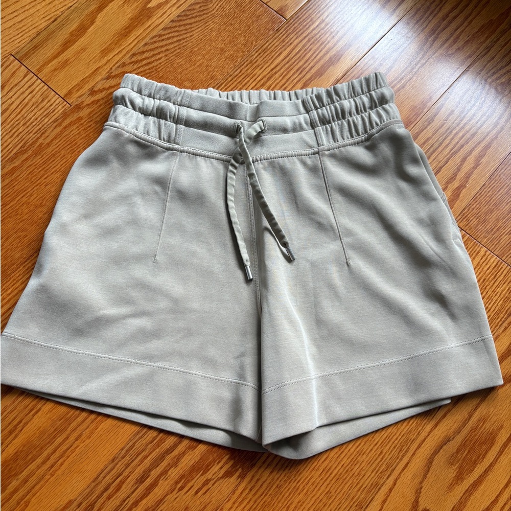 Lululemon Softstreme High-rise Shorts